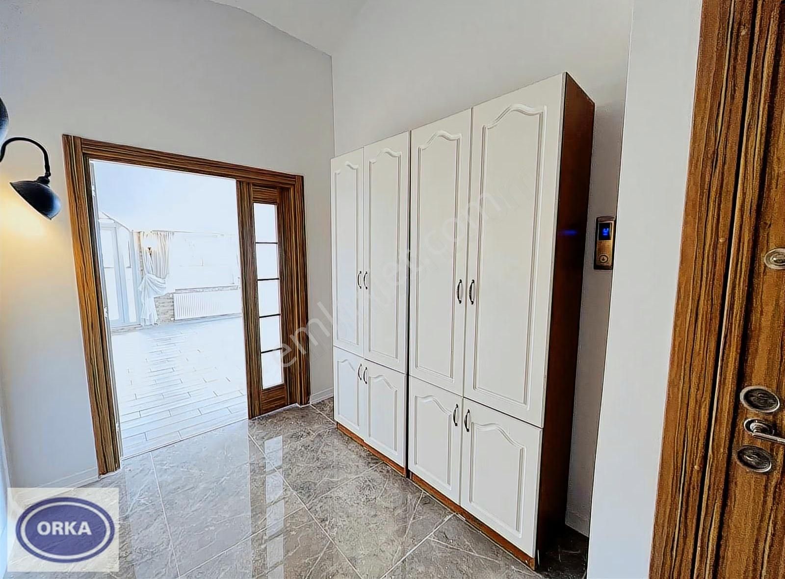 Suadiye Yakın 330 M2 Net Deniz Manzaralı 3+1 Kombili 100 Balkon - Görsel 24