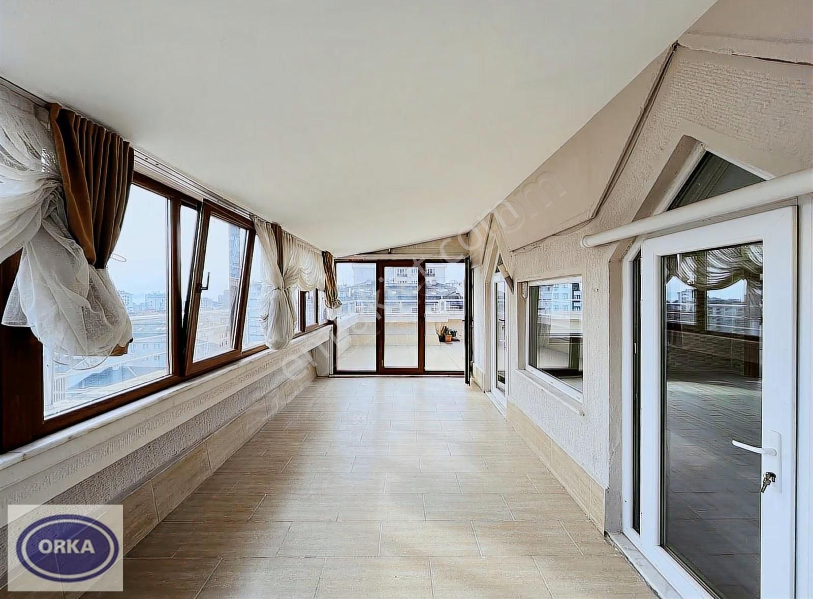 Suadiye Yakın 330 M2 Net Deniz Manzaralı 3+1 Kombili 100 Balkon - Görsel 12