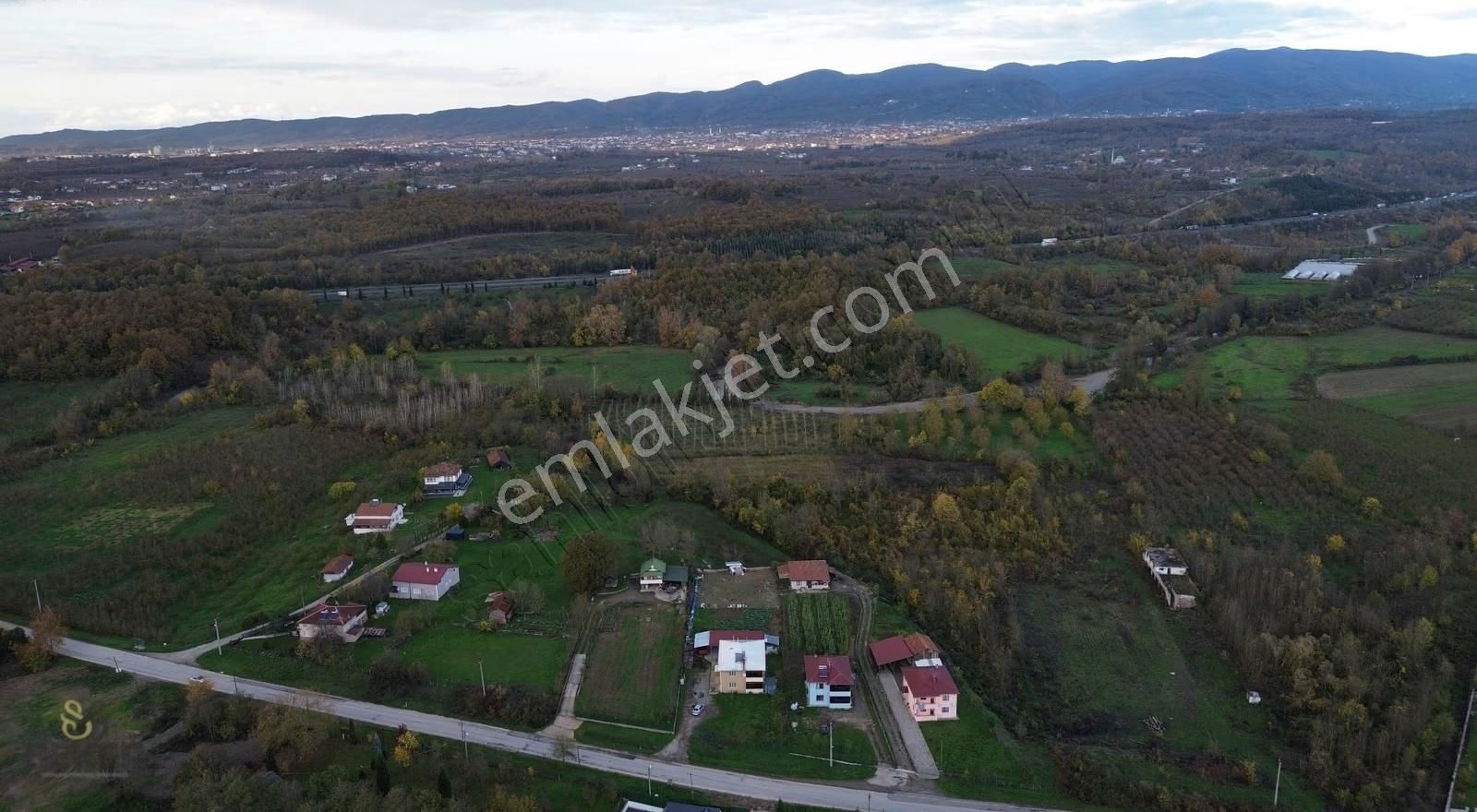 14-şeker Emlak Çakallık Mah.acil Satılık Uygun1800m2 Çiftlik Evi - Görsel 20