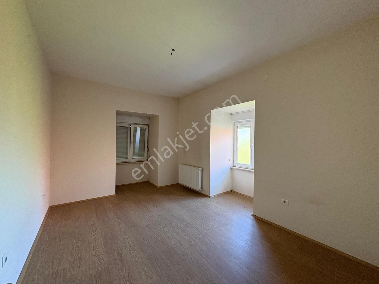 Nilüfer Köyde Değerli Konumda Satılık Villa (arsa 1087m²) - Görsel 13