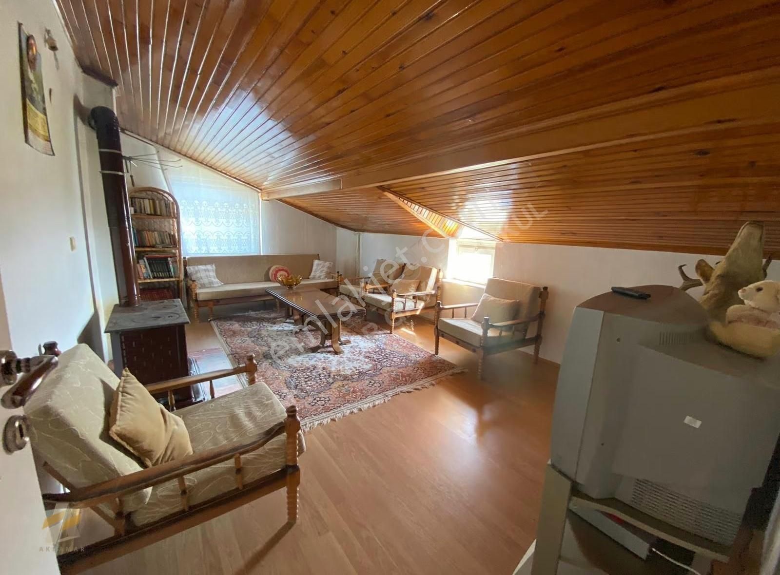 Yanıklarda Geniş Arazili Kupon Villa - Görsel 13