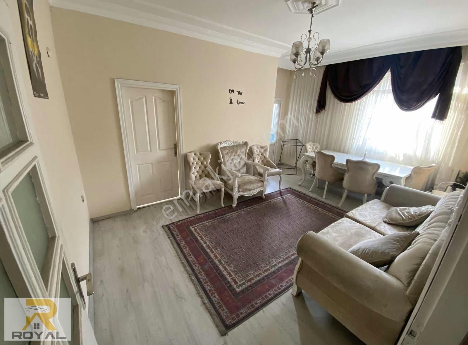 Tevfik Bey Mah. 2+1 Eşyalı Kiralık Arakat Daire