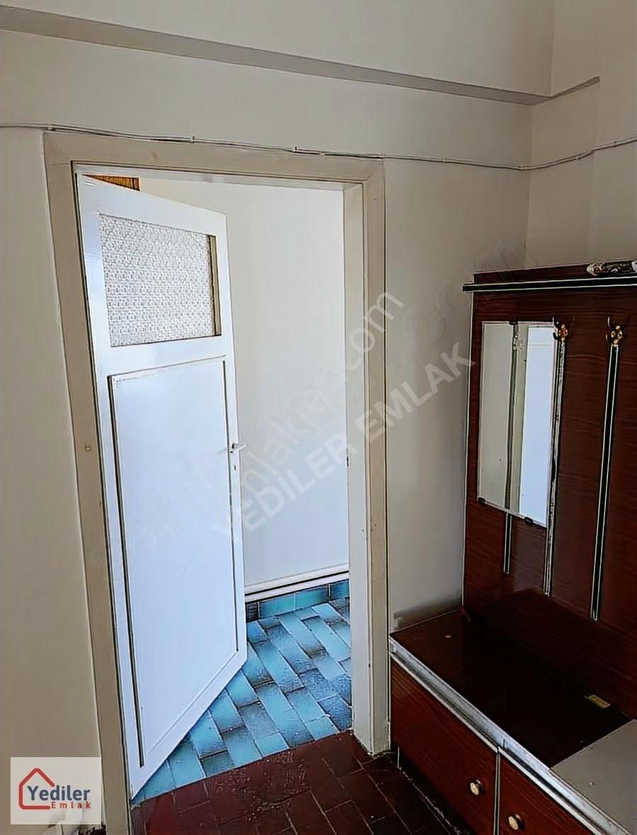 Arifiye'de Balkonlu Manzaralı 3+1 - Görsel 17