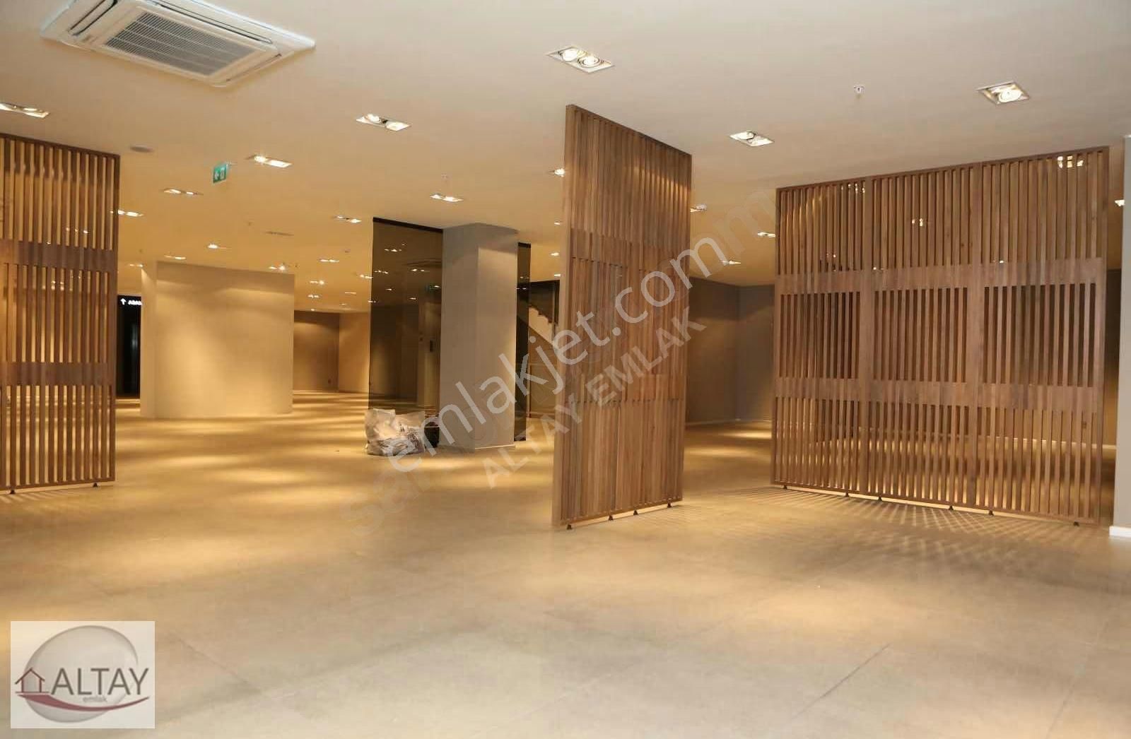 Ataşehir Kayışdağ Cadde Üstü 3 Kat Toplam 1000 M2 Büro&ofis - Görsel 11