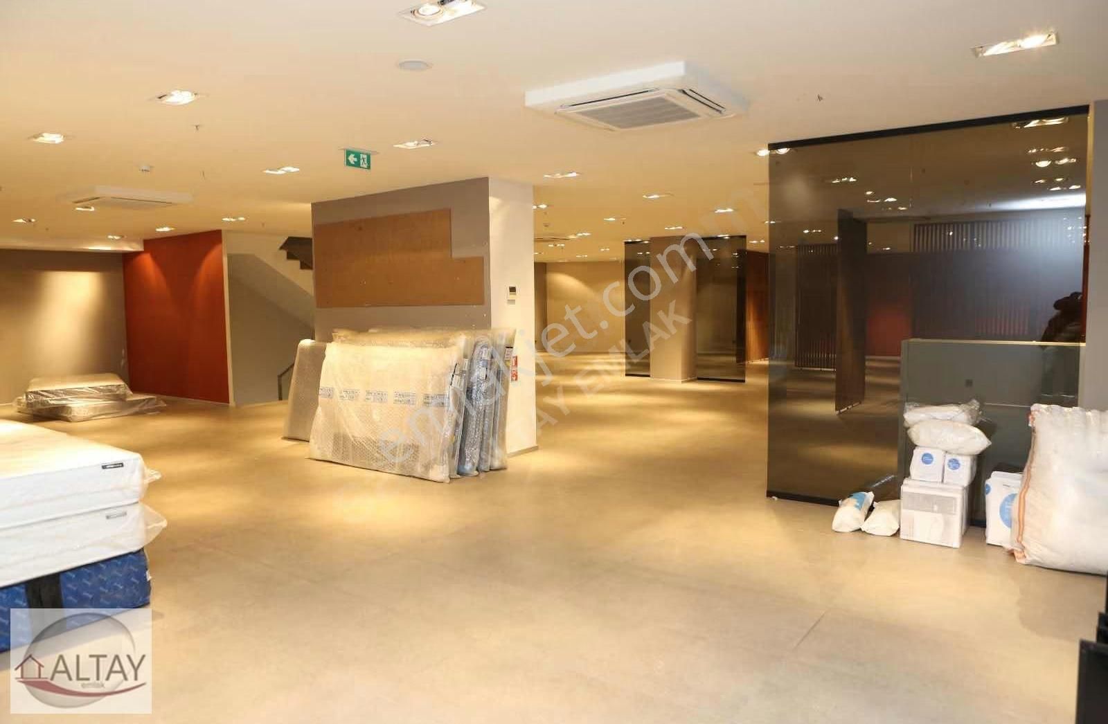 Ataşehir Kayışdağ Cadde Üstü 3 Kat Toplam 1000 M2 Büro&ofis - Görsel 9