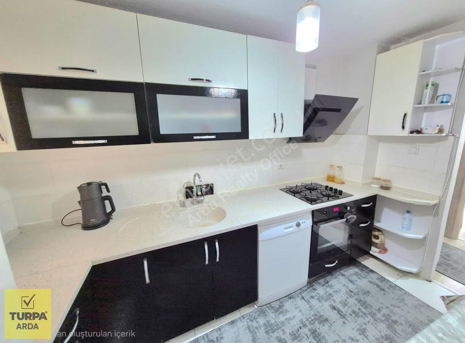 K.yaka Y.aksoy Sokak Cadde Üzeri Çift Balkon Yapalı 2+1 115 M2 - Görsel 26