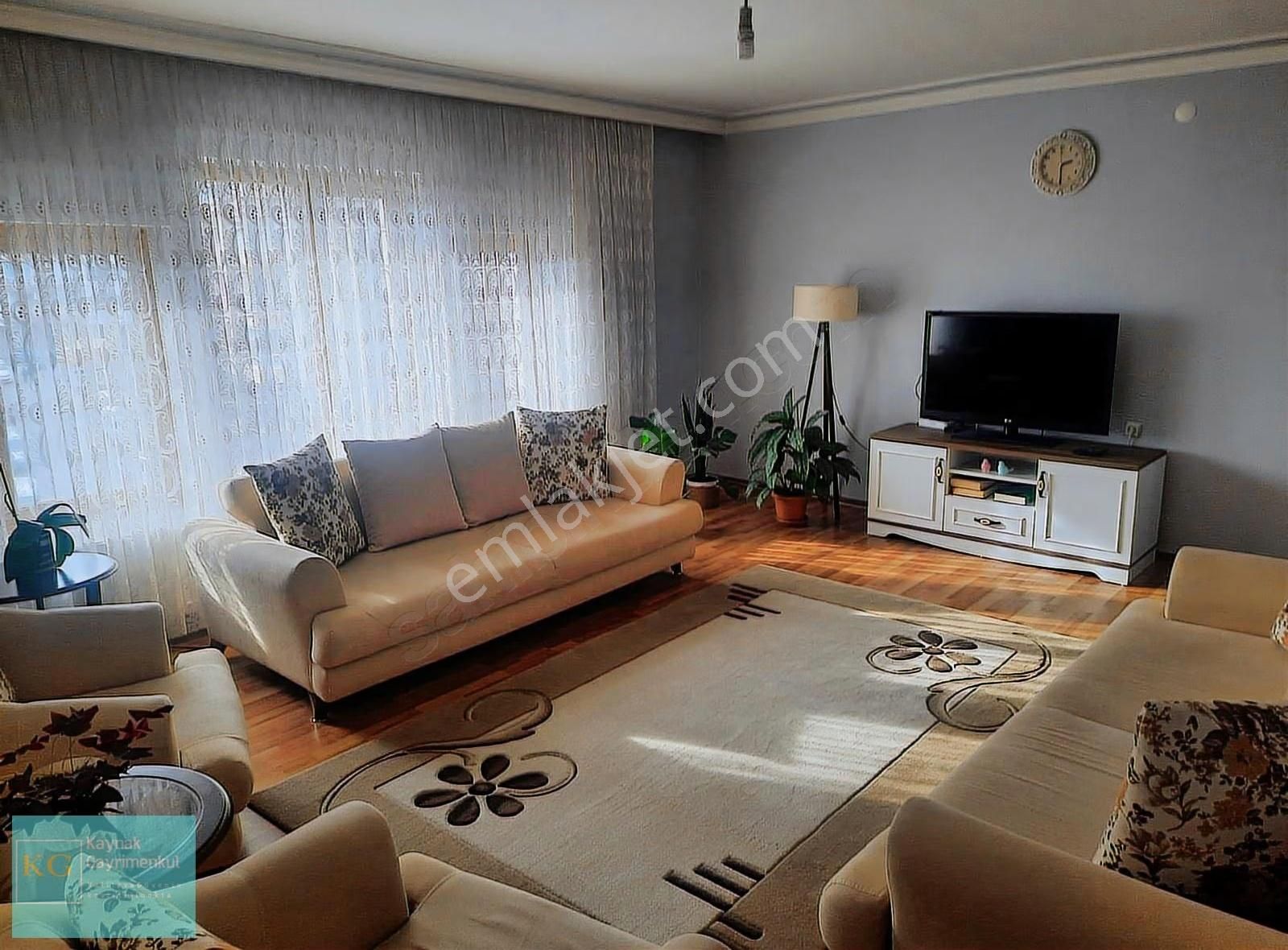 Kanuni Mahallesinde Bademlik Yoluna Cephe 135 M2 Satılık Daire - Görsel 5