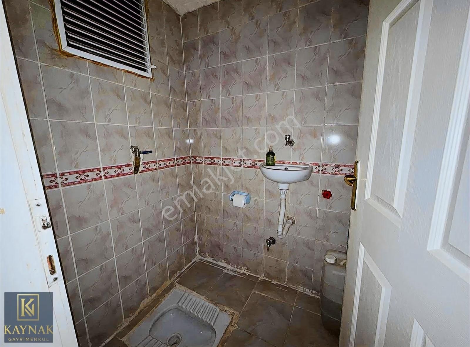 Ahi Mesut'ta Kiralık 3+1 Kilerli Daire - Görsel 14