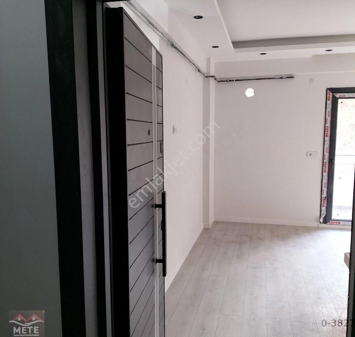 Kiralık Sıfır 1+1 Daire