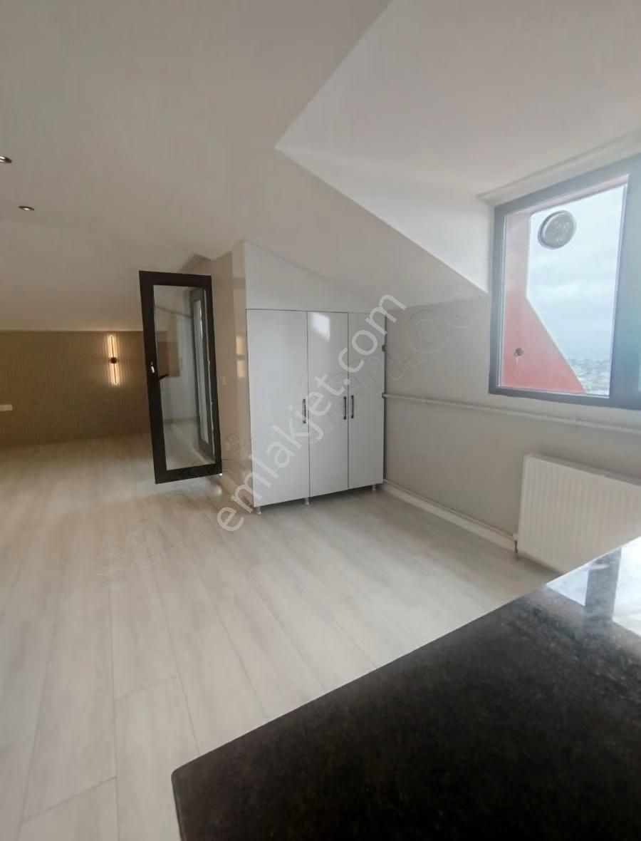 Kavaklı'da Deniz Manzaralı Satılık 5+2 Dubleks Daire - Görsel 10