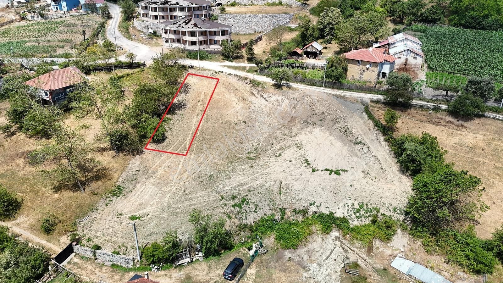 İznik Hacıosman'da Doğa Manzaralı, Havadar 323 M2 İmarlı Arsa - Görsel 31