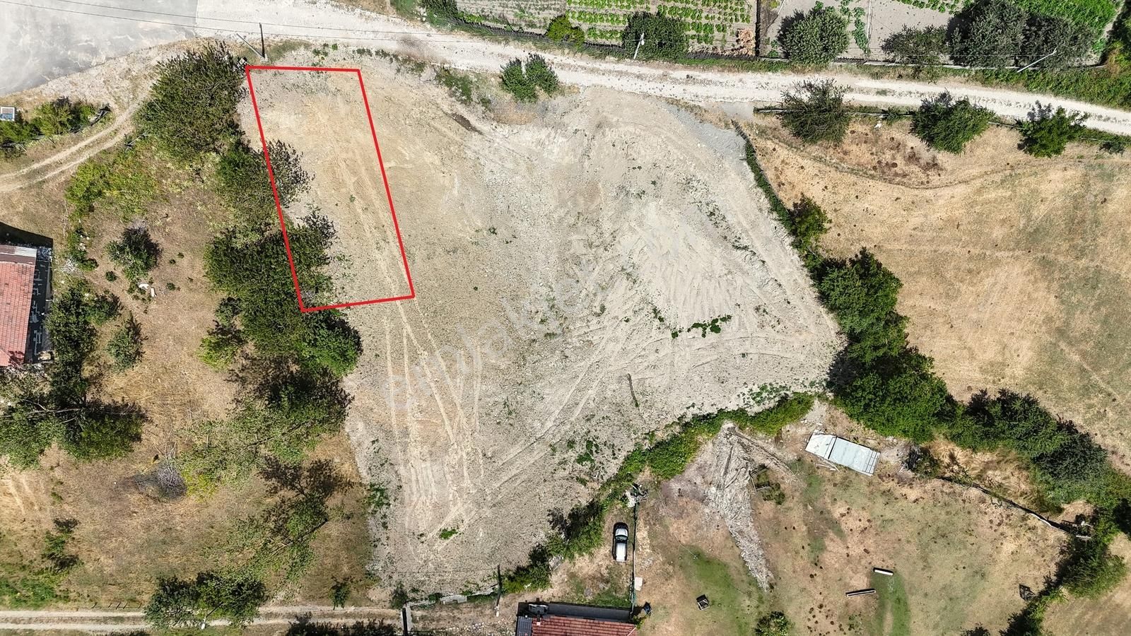 İznik Hacıosman'da Doğa Manzaralı, Havadar 323 M2 İmarlı Arsa - Görsel 3