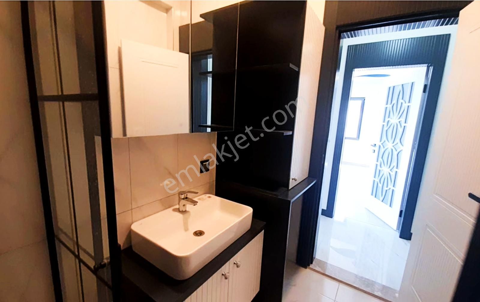 Rw Nefes'ten Bahçelievler'de; Ultra Lüks 1+1 Daire - Görsel 14