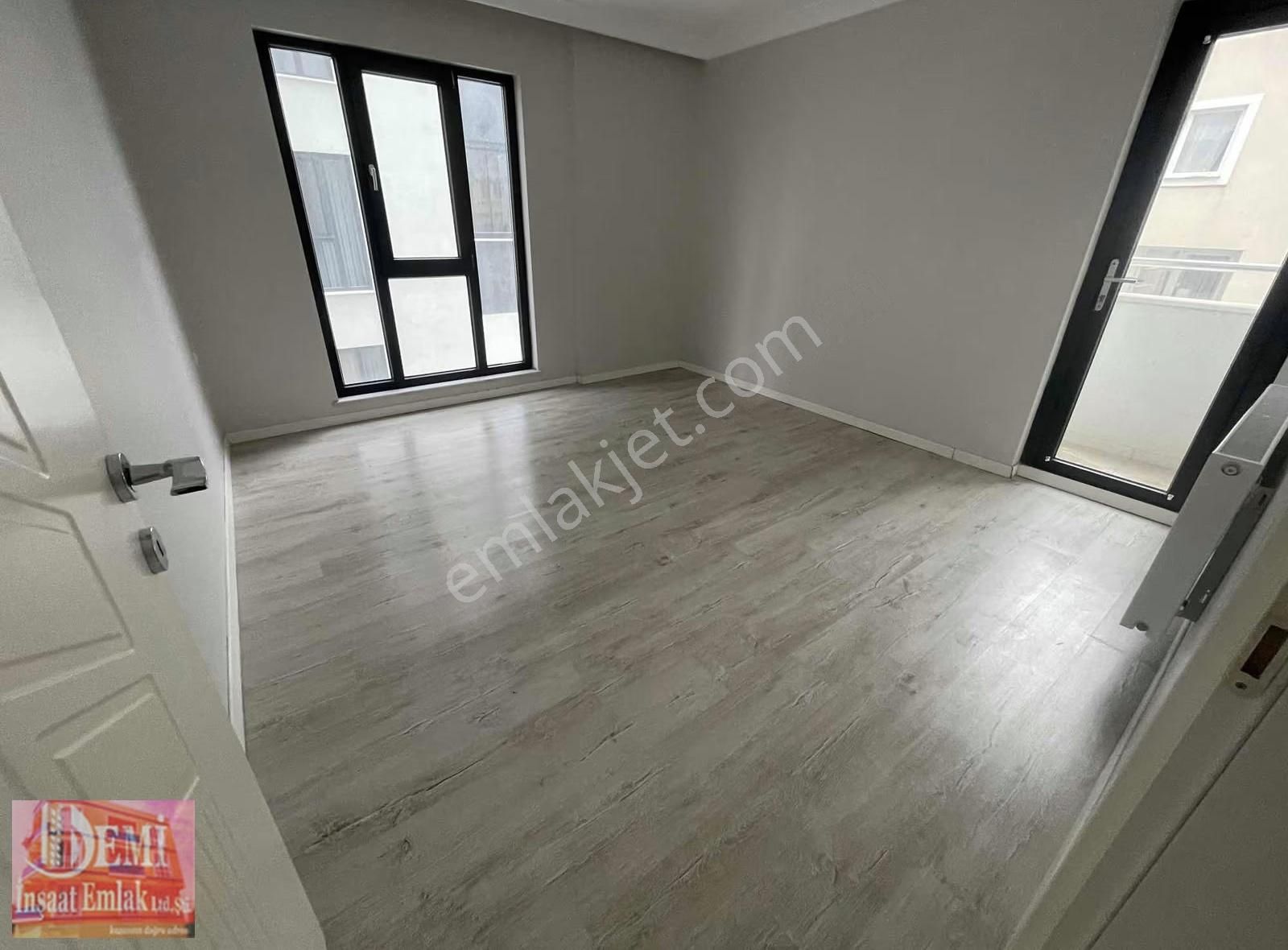 Cumhuriyet Mah Cadde Üzeri 2+1 Arakat Asansörlü Kiralık Daire - Görsel 28