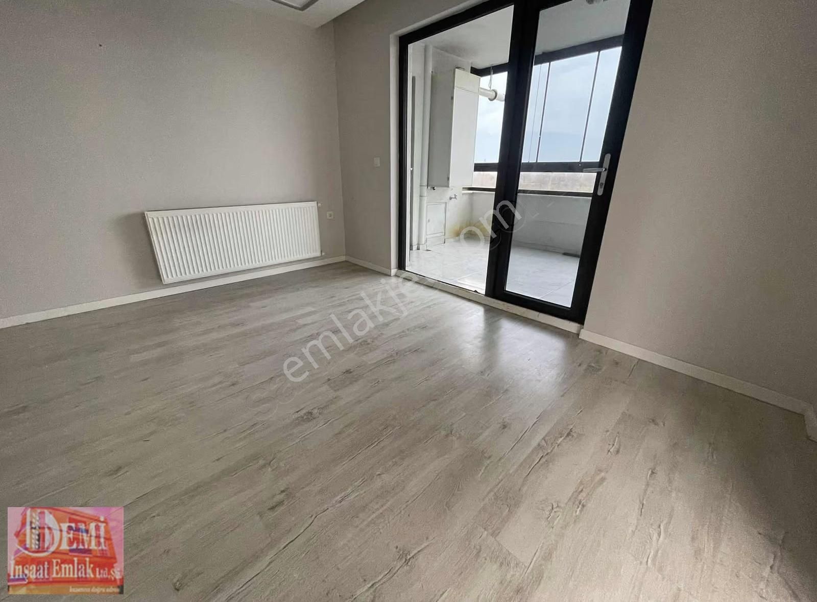 Cumhuriyet Mah Cadde Üzeri 2+1 Arakat Asansörlü Kiralık Daire - Görsel 15
