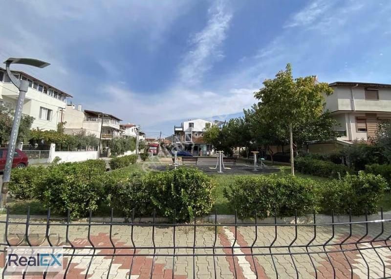 Merkezi Konumda 2+1 Bahçe Katı - Görsel 2