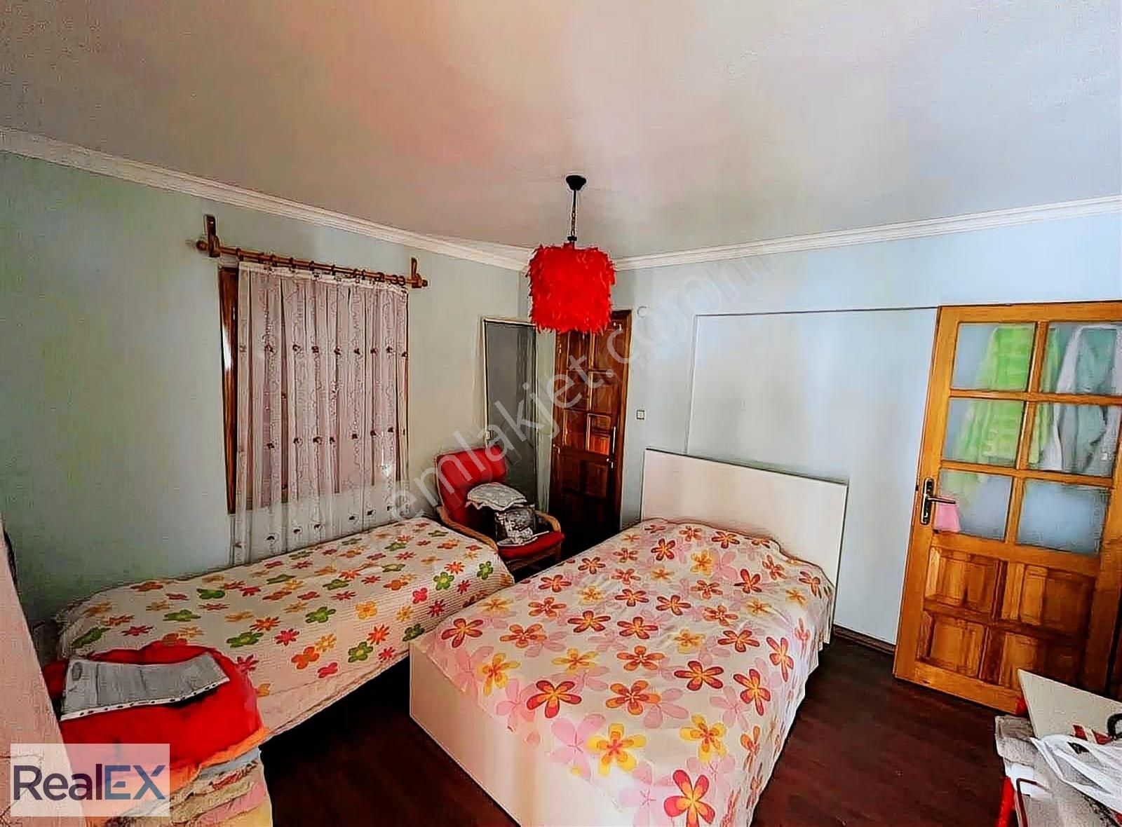 Merkezi Konumda Masrafsız Uygun Vılla - Görsel 18