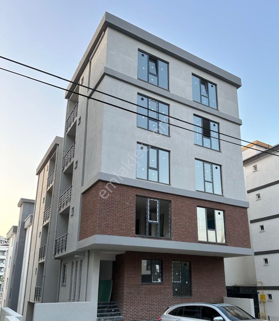 Truva'dan Körfez'de Tramvaya 150m, Sıfır Eşyalı 1+1 - Görsel 2