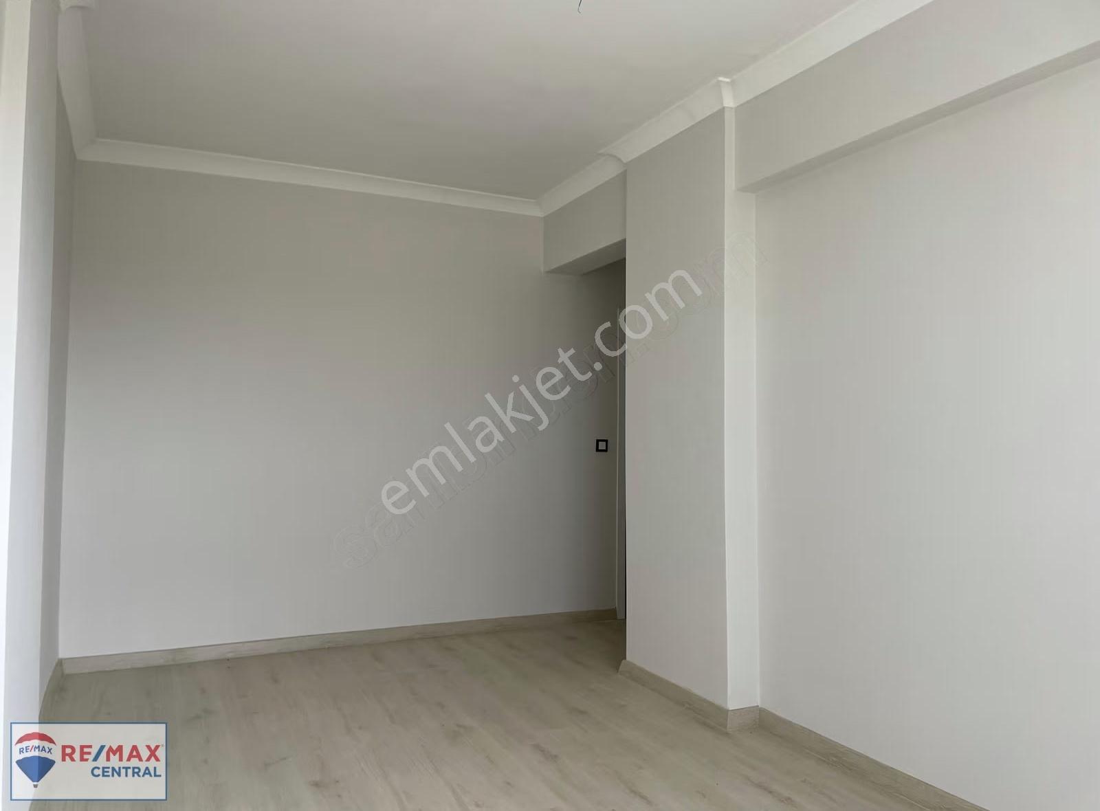 Remax Central'dan Zara Ekici Rezidans'ta Satılık 2+1 - Görsel 8