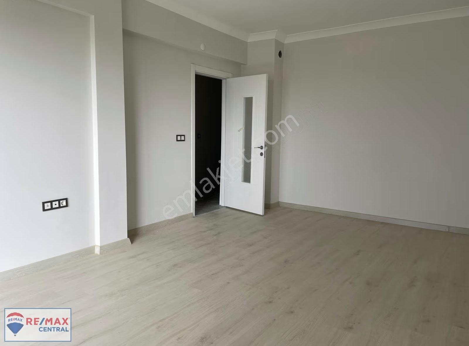 Remax Central'dan Zara Ekici Rezidans'ta Satılık 2+1 - Görsel 14