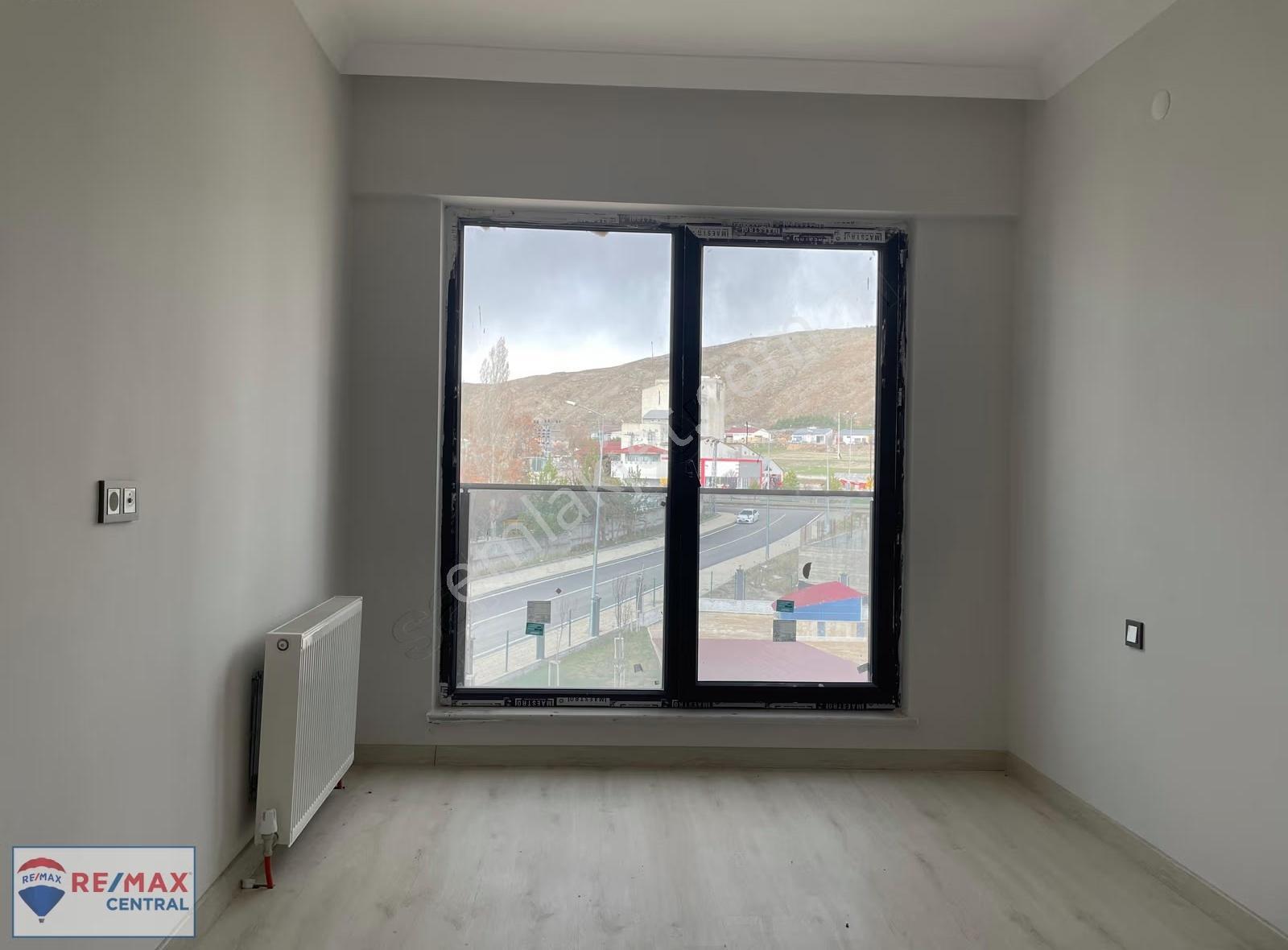 Remax Central'dan Zara Ekici Rezidans'ta Satılık Lüks 3+1 - Görsel 10