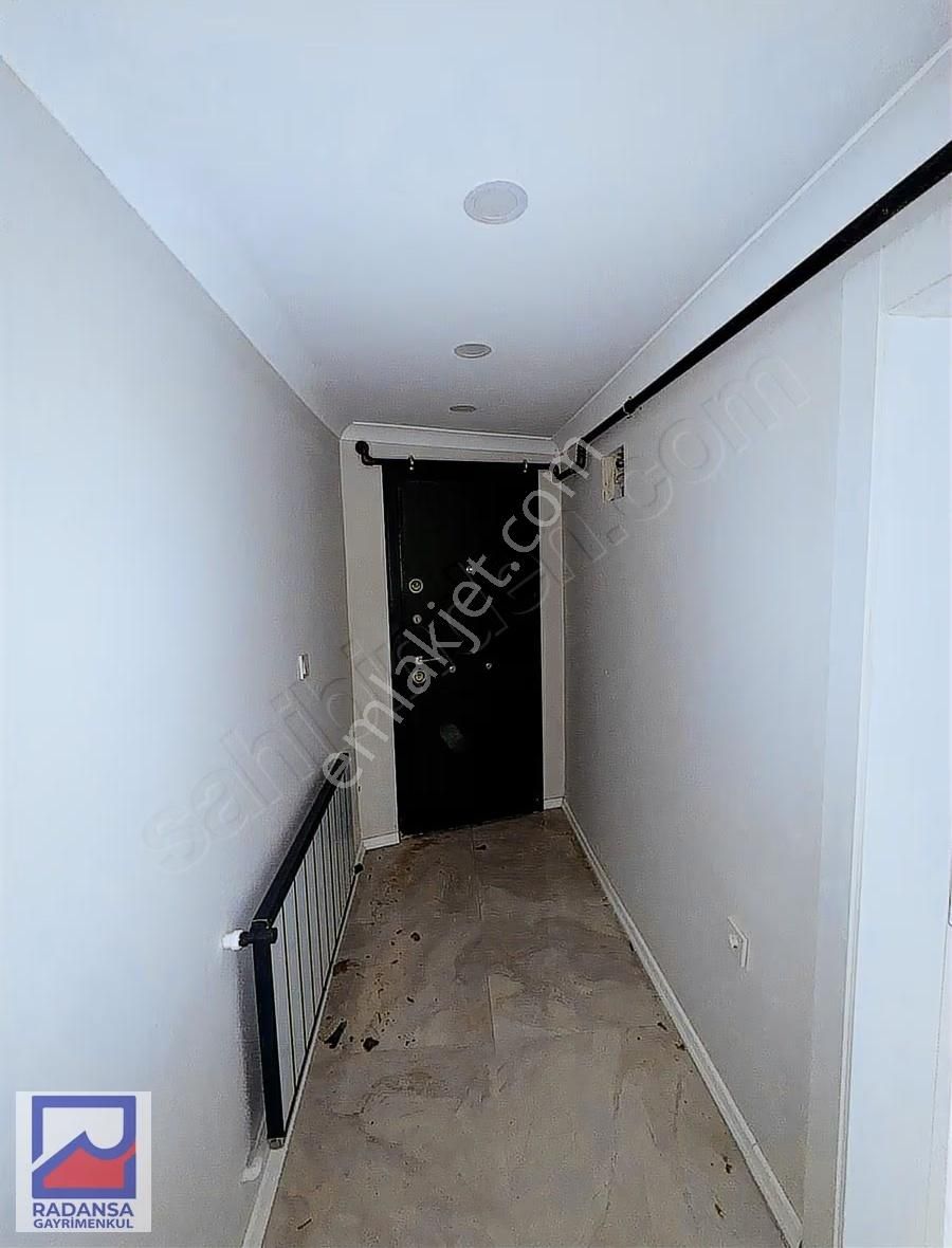 Silivri Fatih Mahallesinde Müstakil 5+2 Triplex - Görsel 14