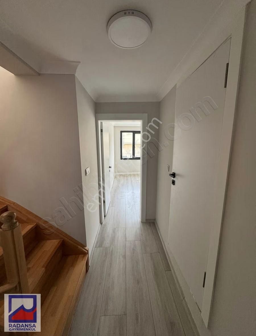 Silivri Fatih Mahallesinde Müstakil 5+2 Triplex - Görsel 22