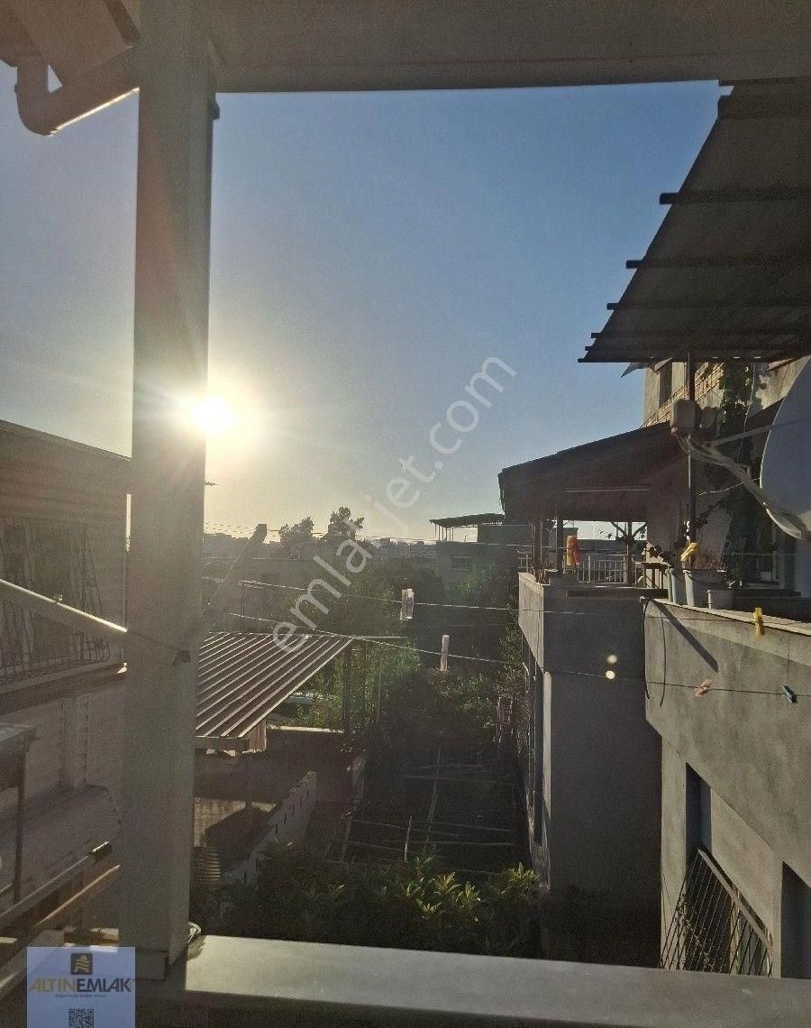 3 Katlı Müstakil Ev 8.500.000 Tl Seyhan Mahallesi - Görsel 2