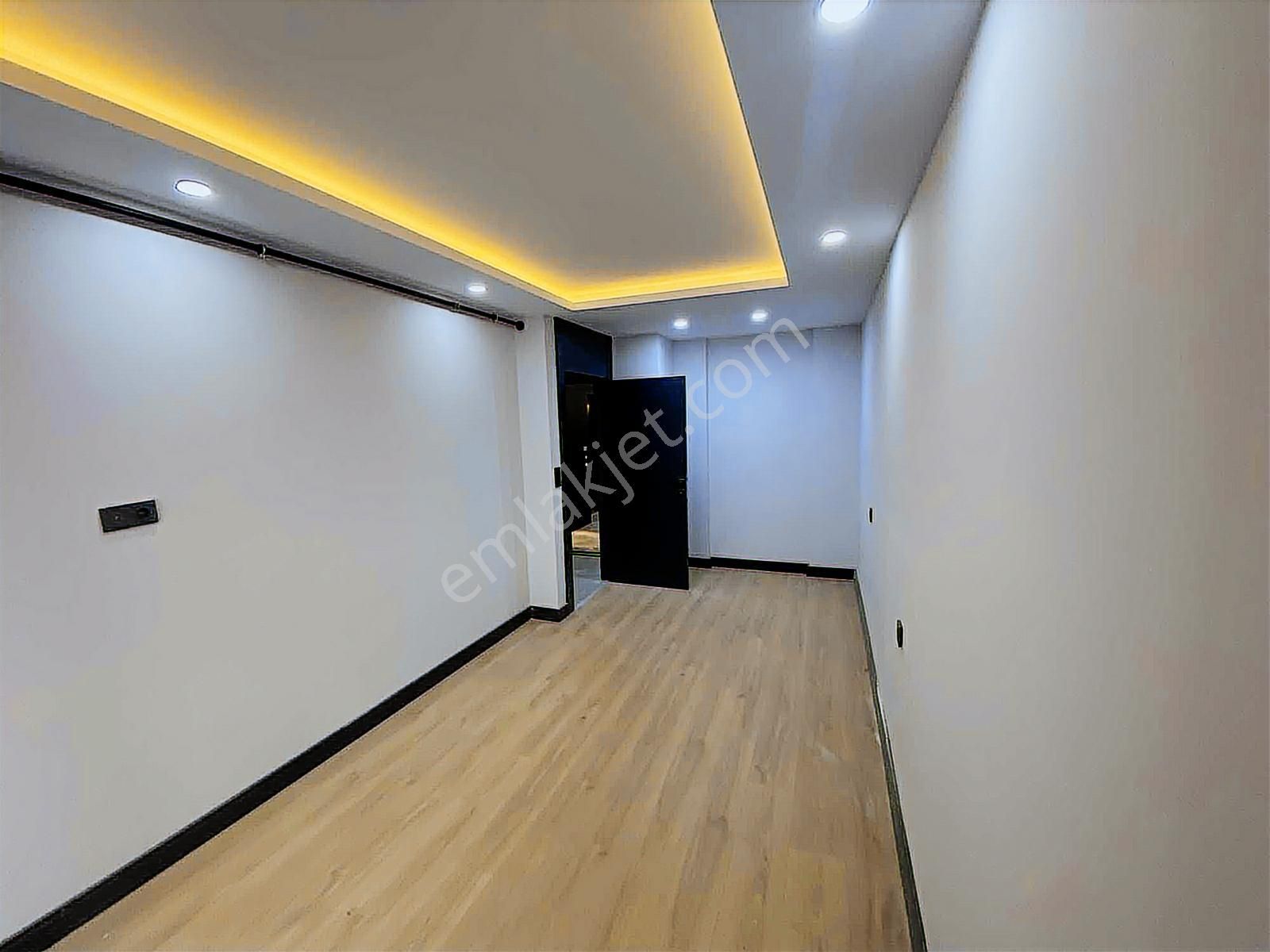 Yeni Yıla Özel 1+1 Yapılı 3. Katta Kiralık Sıfır Daire - Görsel 10