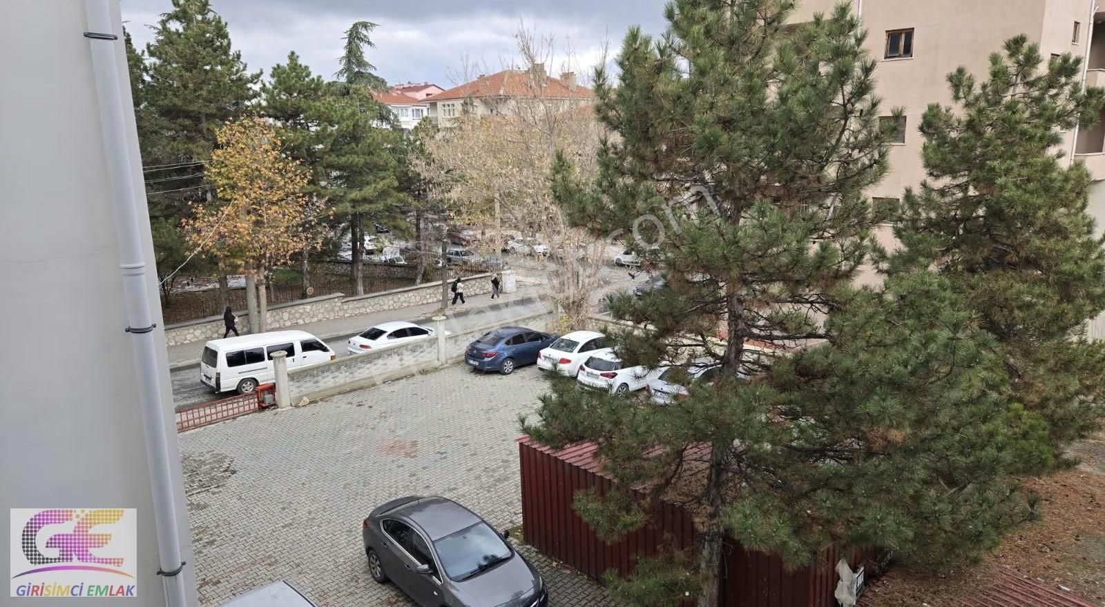 Girişimciden Adliye Parkı Karşısı 1+1 Arakat Daire - Görsel 8