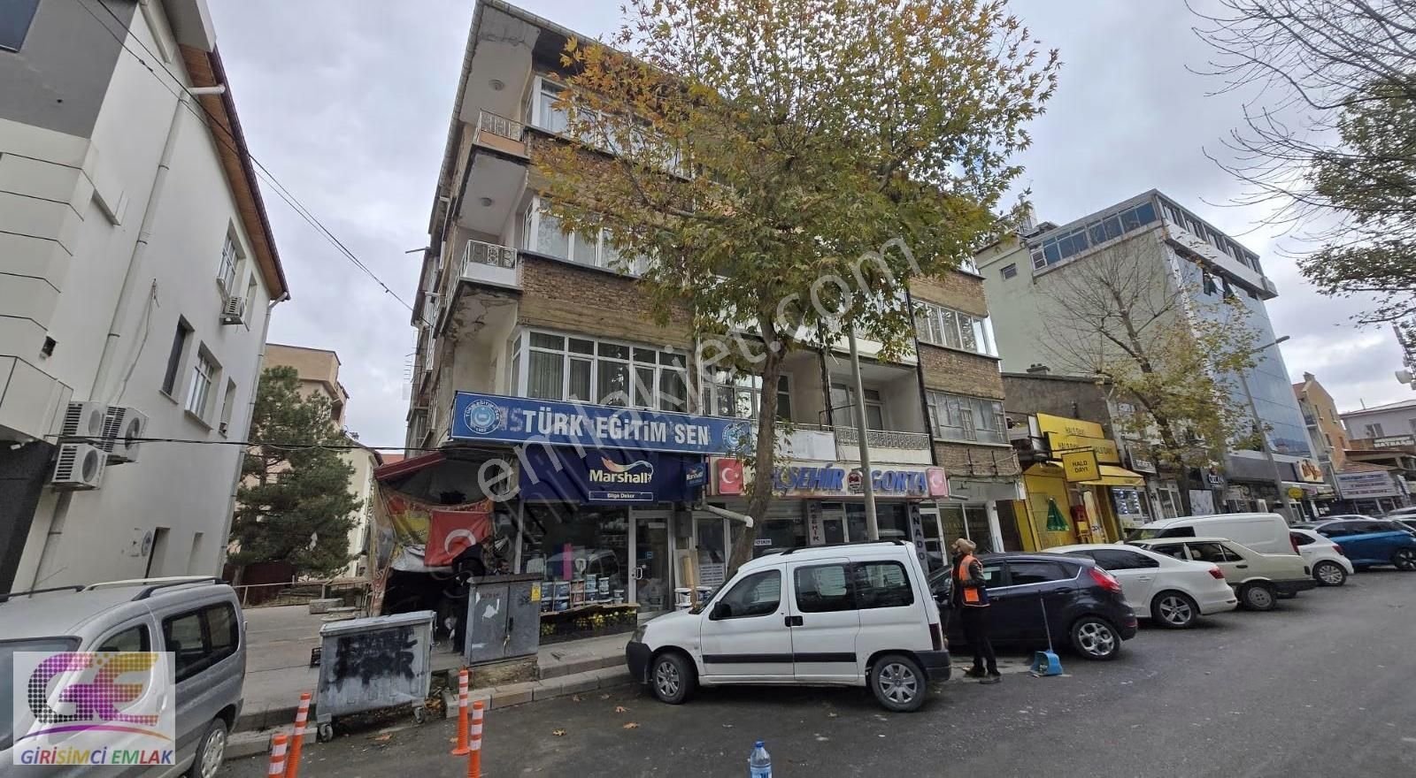 Girişimciden Adliye Parkı Karşısı 1+1 Arakat Daire - Görsel 13