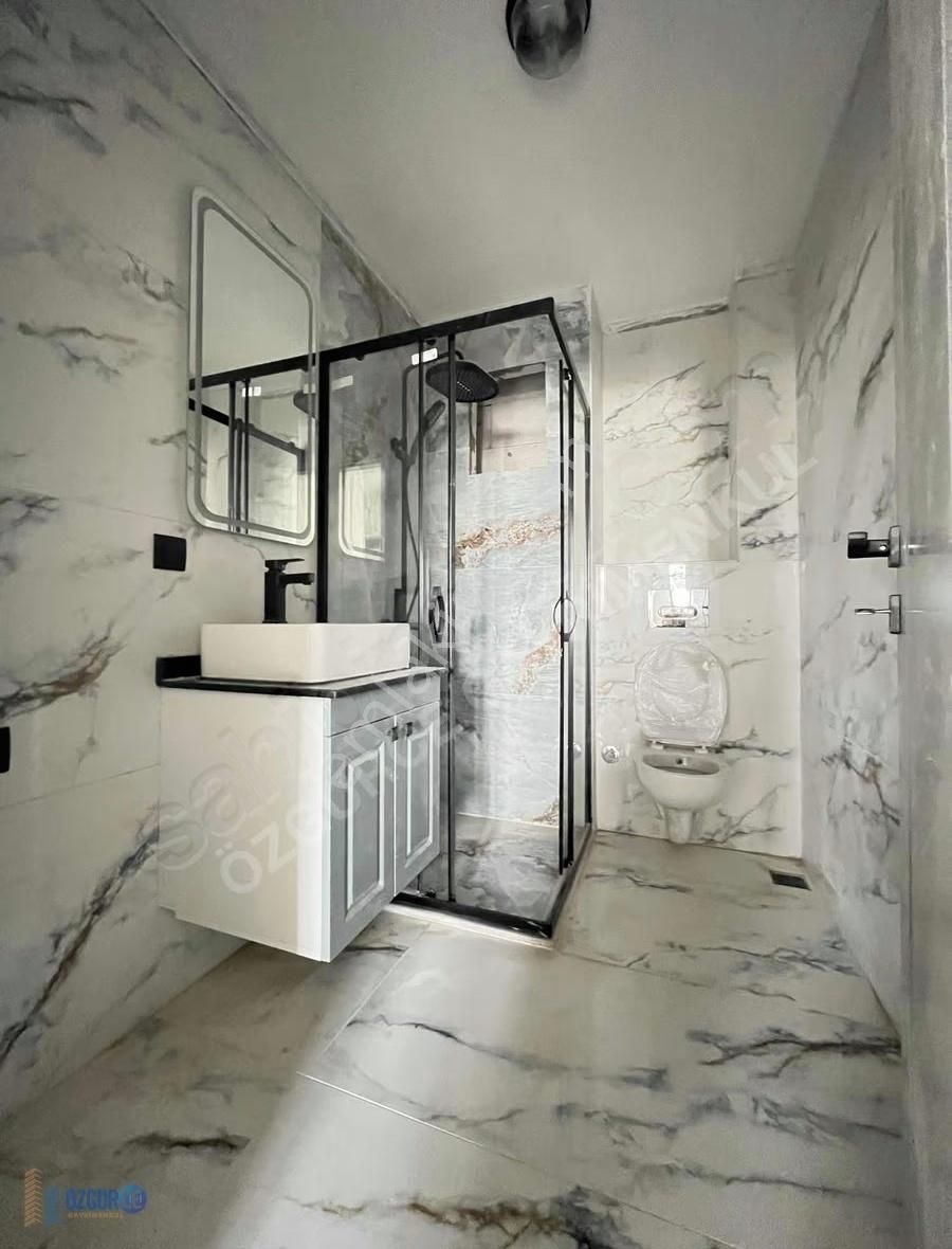 Özgürce Gyd'den İstasyon Cad. Yakını Asansörlü 2+1 Ara Kat - Görsel 6