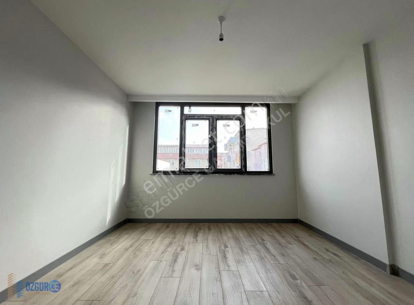 Özgürce Gyd'den İstasyon Cad. Yakını Asansörlü 2+1 Ara Kat - Görsel 10