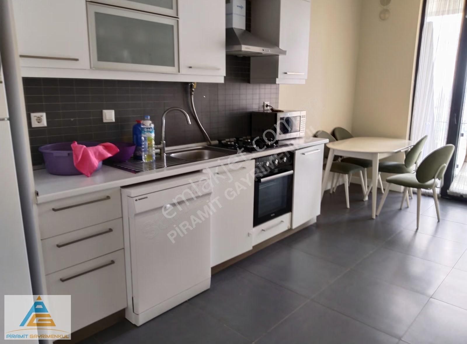 Emlak Konut Başakşehir Evleri 3. Kısım Kulede Satılık 3+1 Daire - Görsel 15