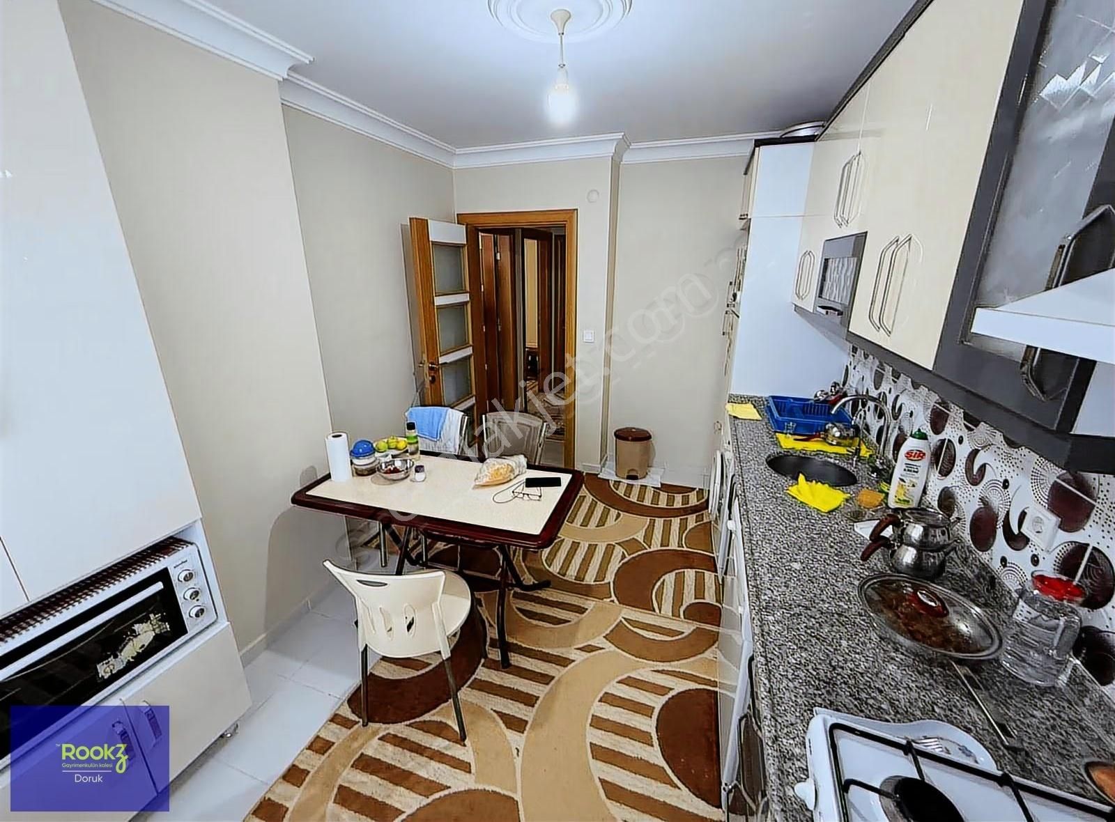 Rookzdoruk'dan Pendik Güllübağlar'da İskanlı Geniş Kullanmlı 3+1 - Görsel 25