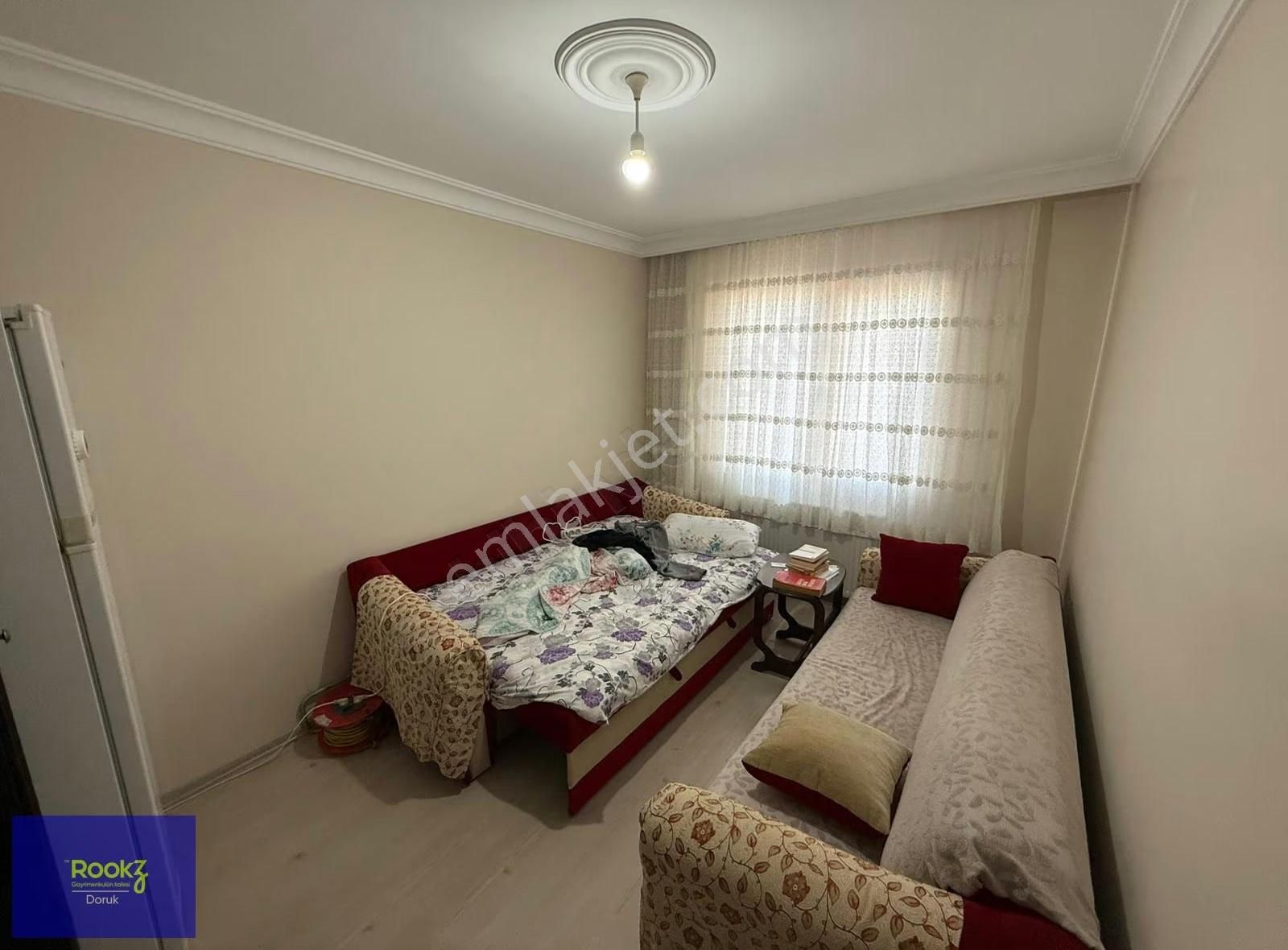 Rookzdoruk'dan Pendik Güllübağlar'da İskanlı Geniş Kullanmlı 3+1 - Görsel 9