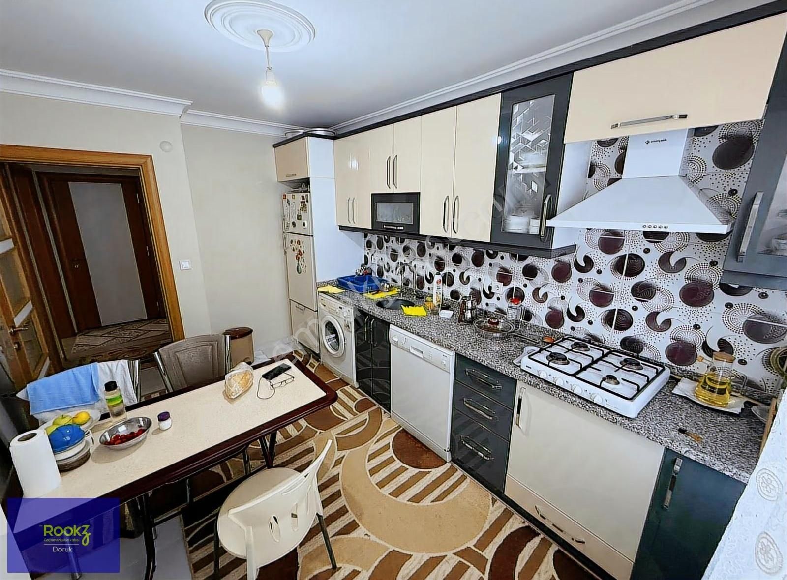 Rookzdoruk'dan Pendik Güllübağlar'da İskanlı Geniş Kullanmlı 3+1 - Görsel 20