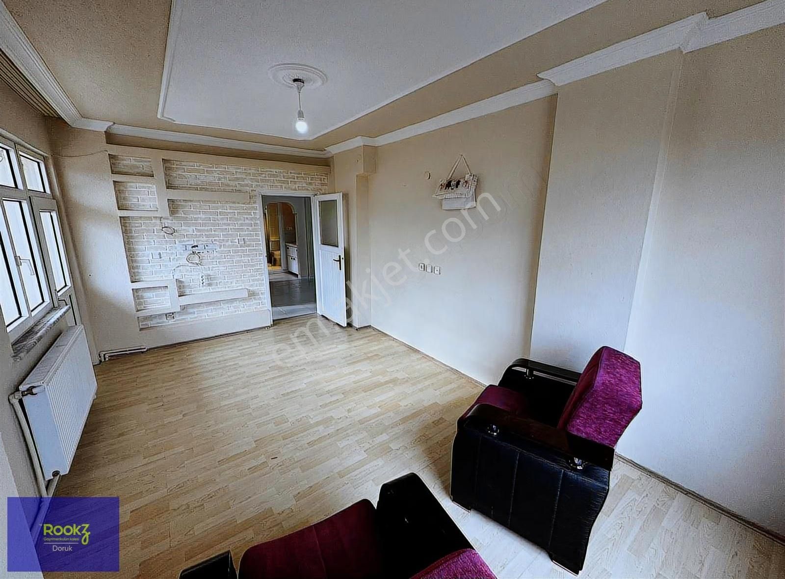 Rookzdoruk'dn Orhangazide Merkezi Konum İçi Komple Yenlenmiş 2+1