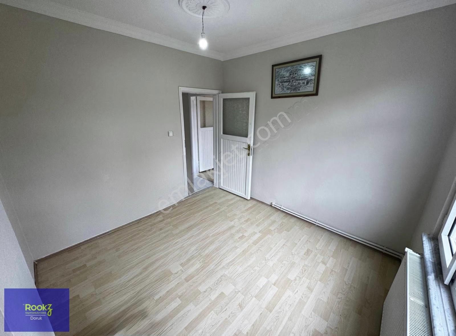 Rookzdoruk'dn Orhangazide Merkezi Konum İçi Komple Yenlenmiş 2+1 - Görsel 9