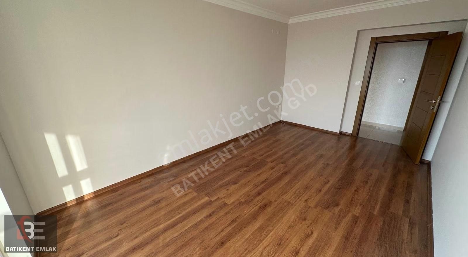 Batıkent Emlak'tan Muhteşem Manzaralı Full Yapılı 3+1 Havuzlu - Görsel 23