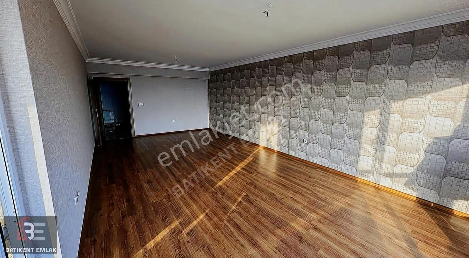 Batıkent Emlak'tan Muhteşem Manzaralı Full Yapılı 3+1 Havuzlu - Görsel 13