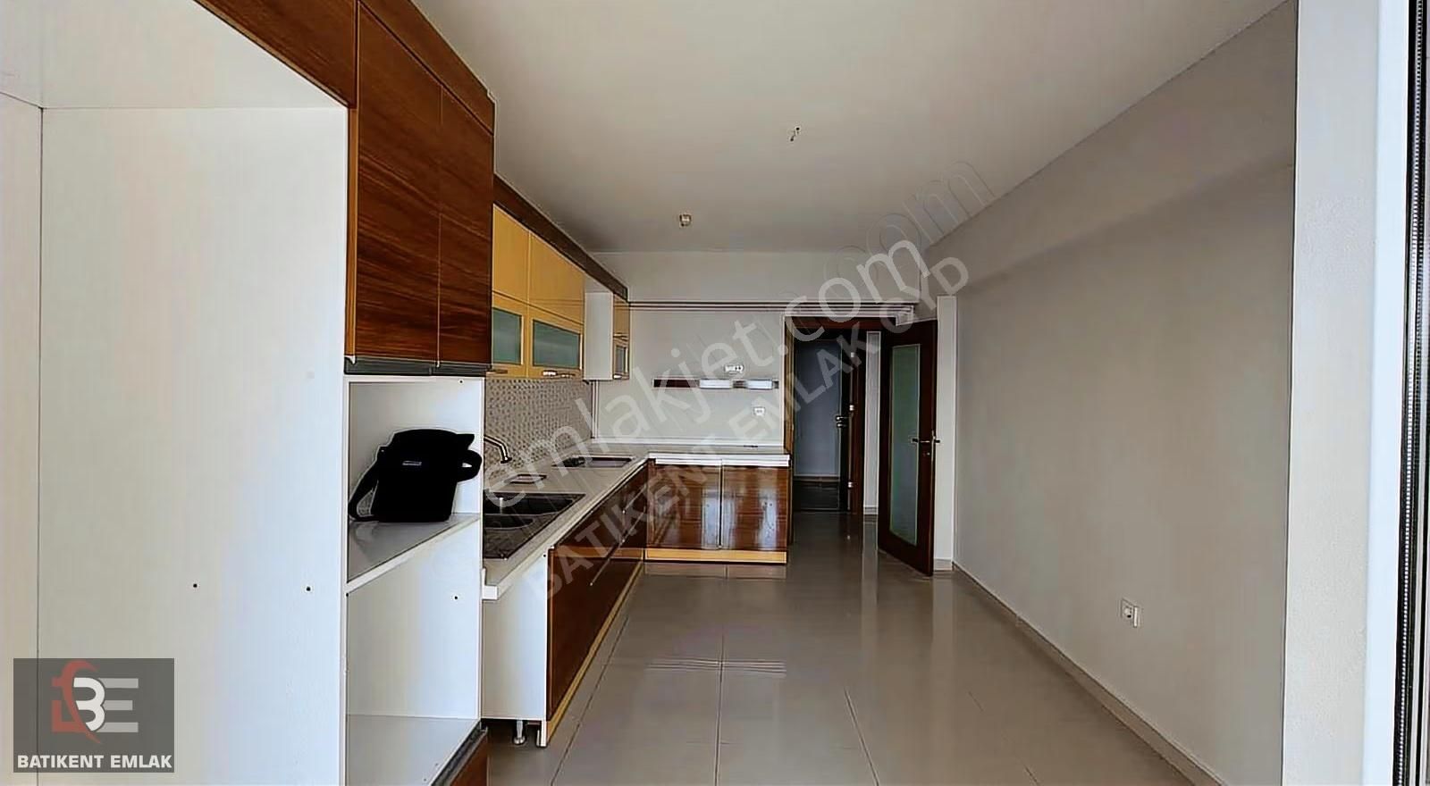 Batıkent Emlak'tan Muhteşem Manzaralı Full Yapılı 3+1 Havuzlu - Görsel 12