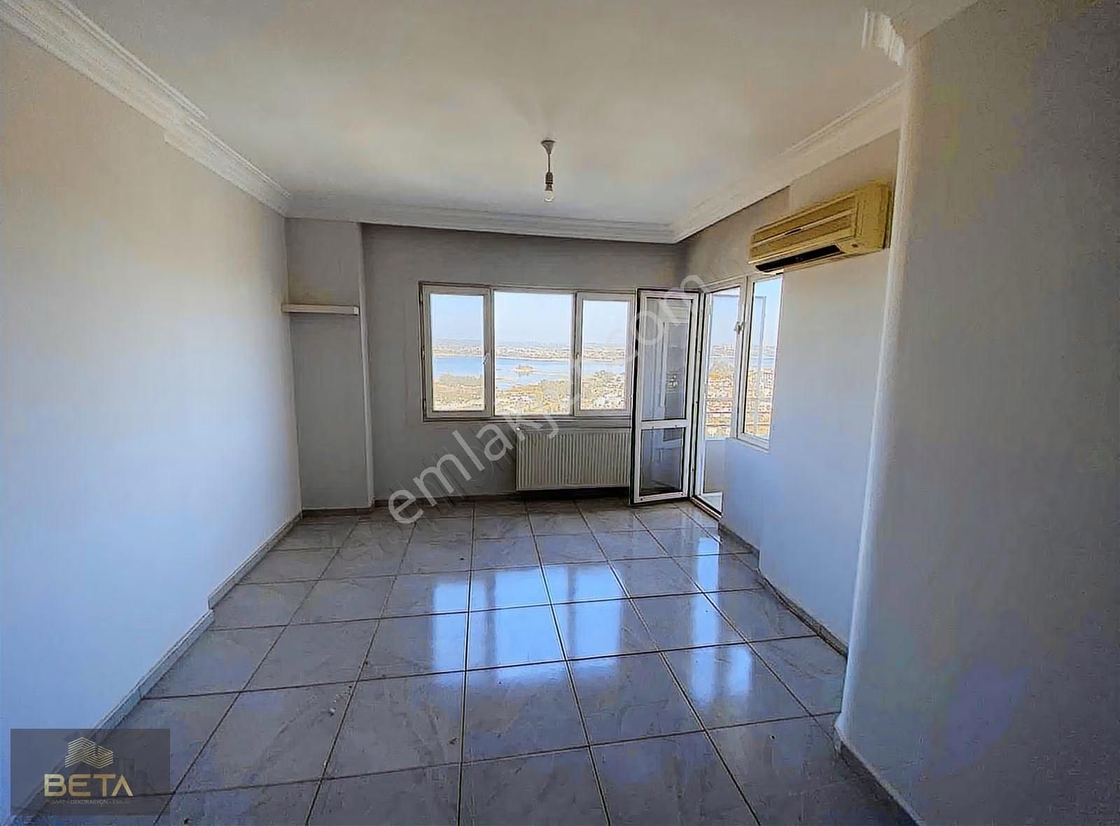 Panoramik Göl Manzaralı Bulvar Üzeri 4+1 Kombili Kiralık Daire ! - Görsel 6