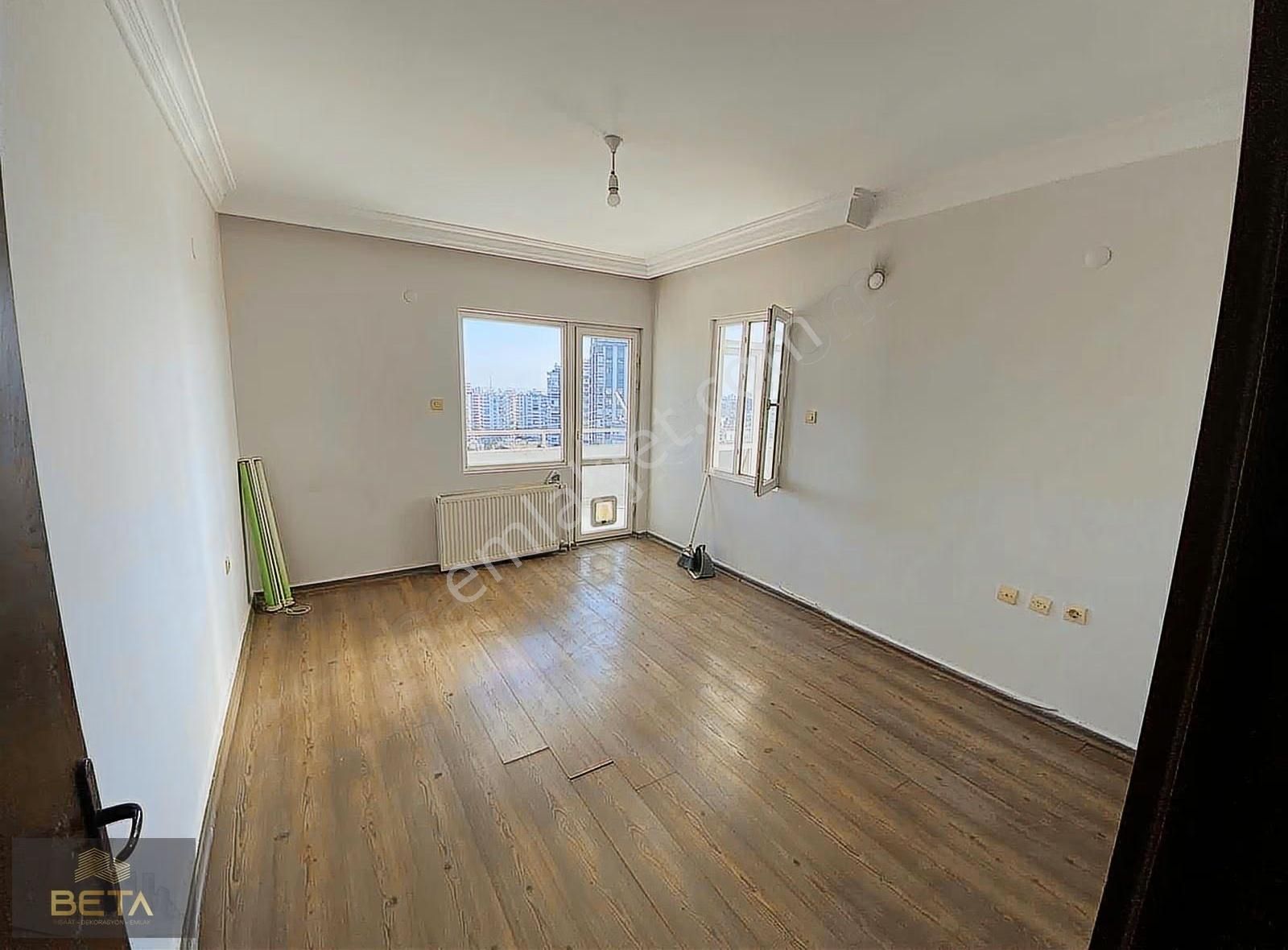 Panoramik Göl Manzaralı Bulvar Üzeri 4+1 Kombili Kiralık Daire ! - Görsel 5