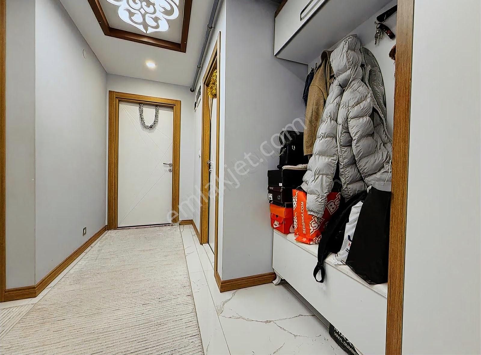 Yenigünde Doğalgazlı Ebeveyn Banyolu 4+1 Dubleks Satılık Daire - Görsel 24