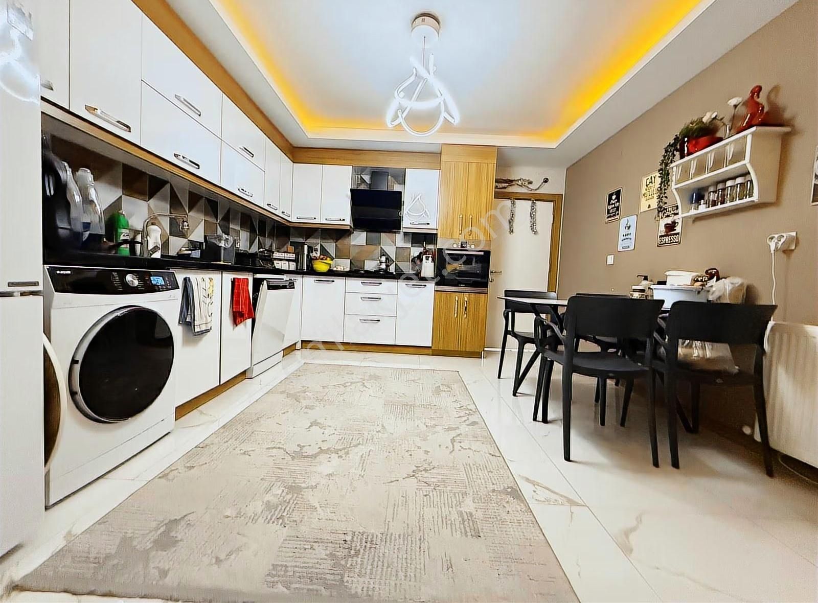 Yenigünde Doğalgazlı Ebeveyn Banyolu 4+1 Dubleks Satılık Daire - Görsel 21