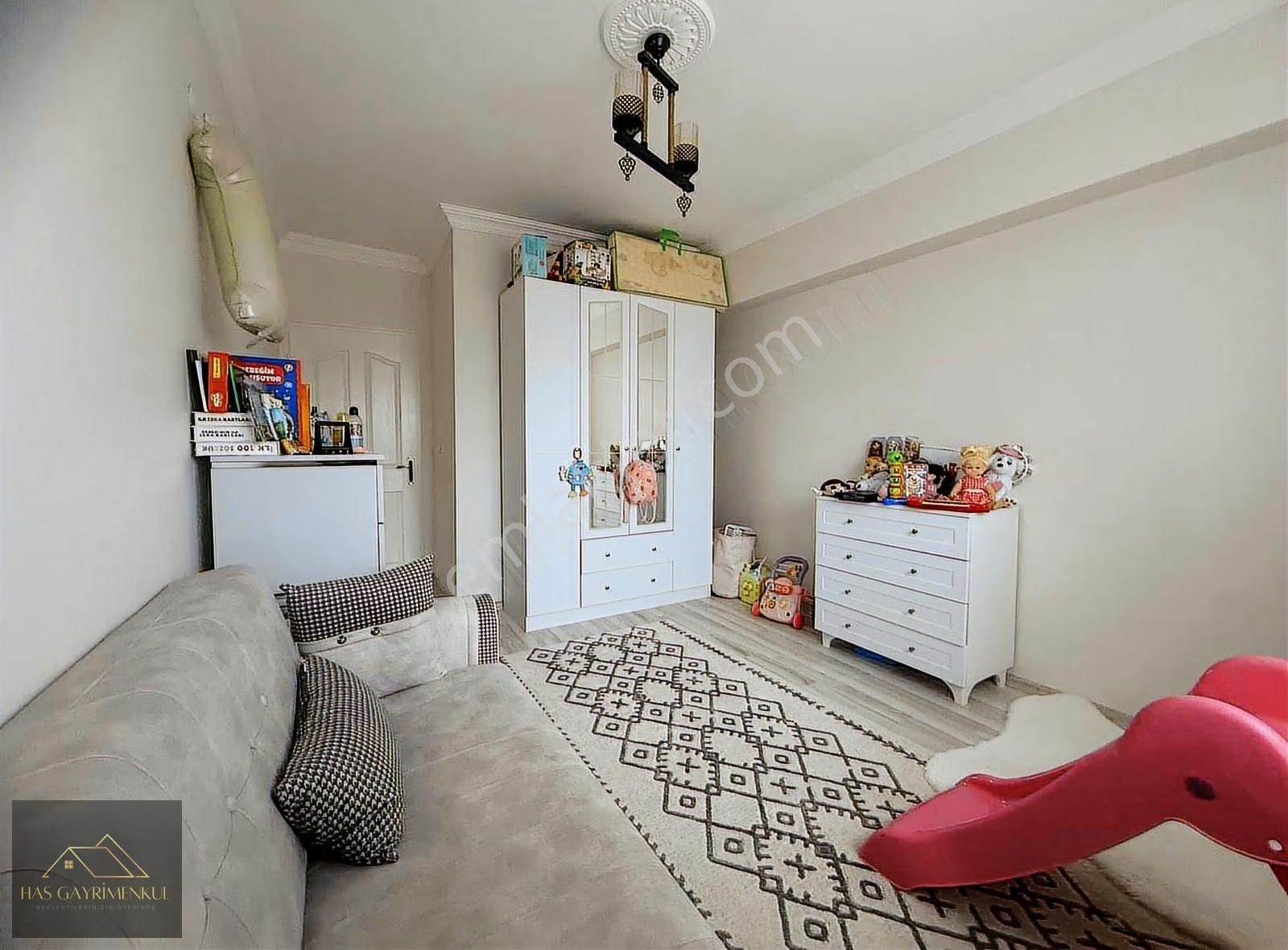 Hastane Bölgesinde İçi Full Yapılı 3+1 120 M2 Daire - Görsel 2