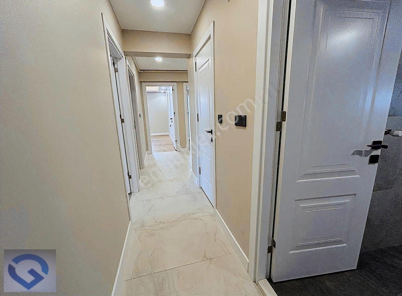 Güvenci'den Bostanlı'da Girne Cad.ve Sahil Yakını,3+1,135 M² - Görsel 20