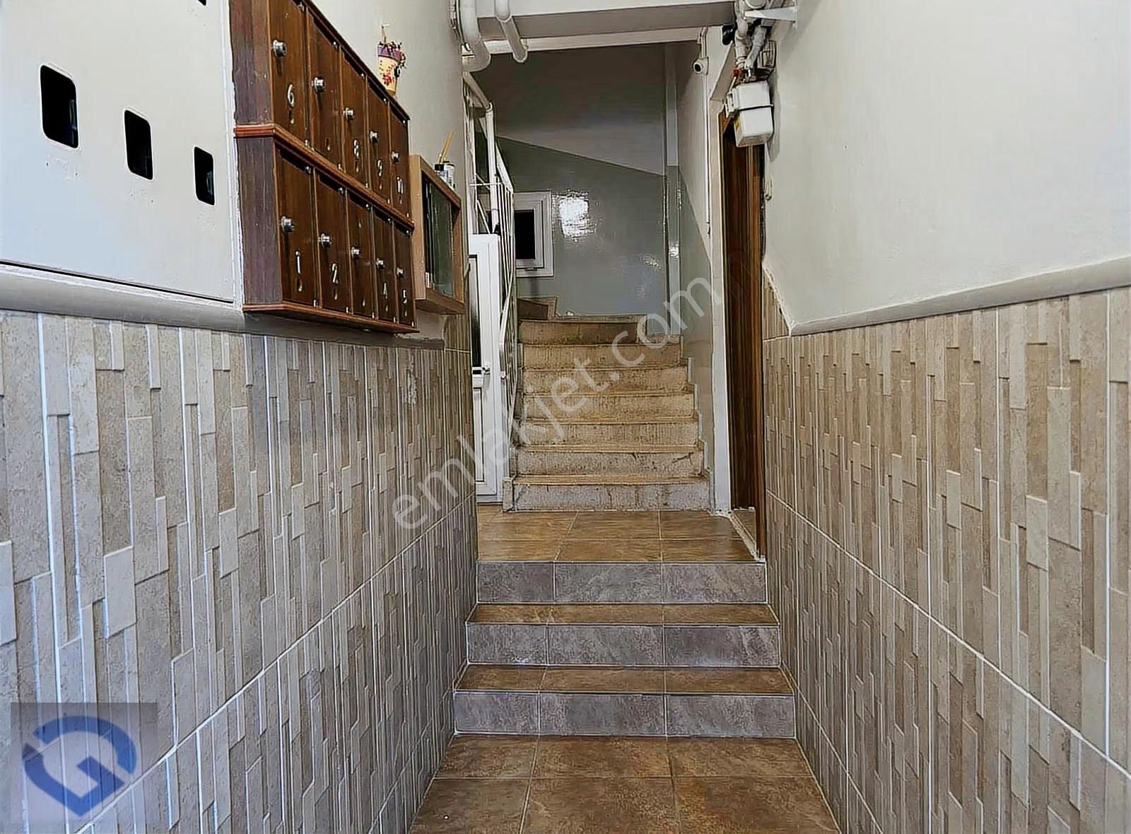 Güvenci'den Bostanlı'da Girne Cad.ve Sahil Yakını,3+1,135 M² - Görsel 32