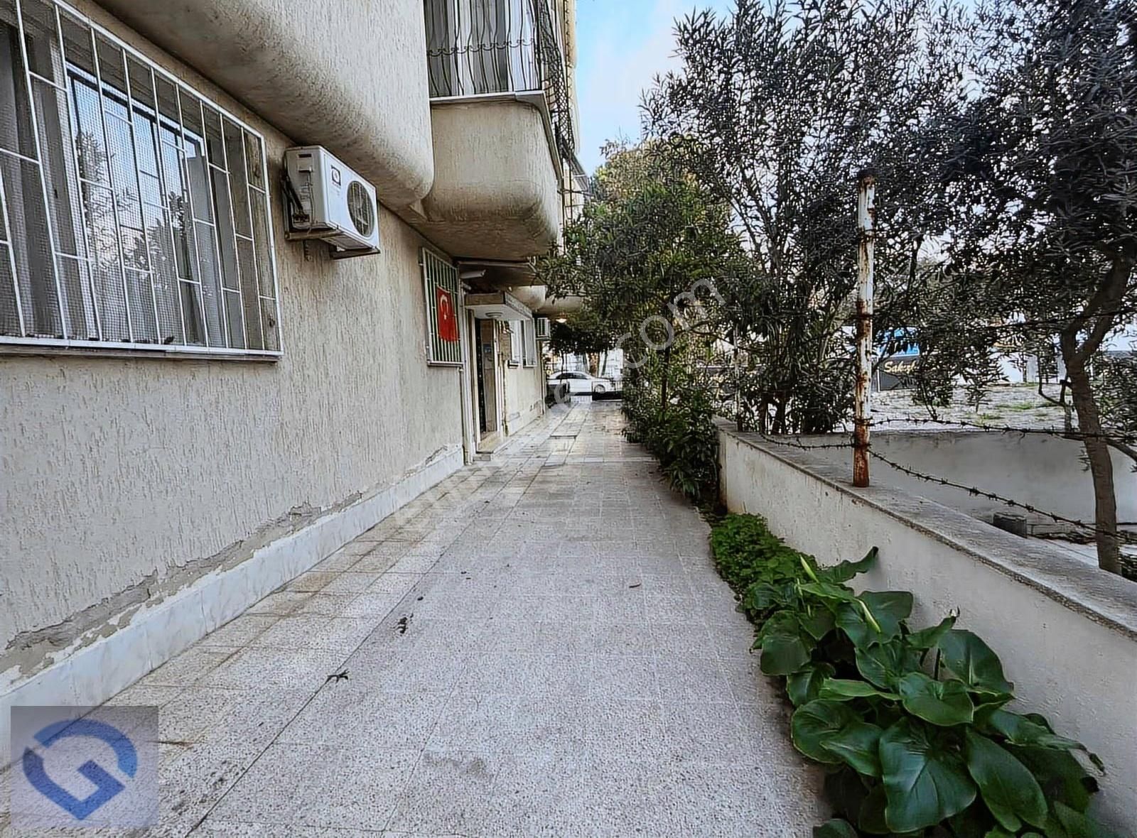 Güvenci'den Bostanlı'da Girne Cad.ve Sahil Yakını,3+1,135 M² - Görsel 13